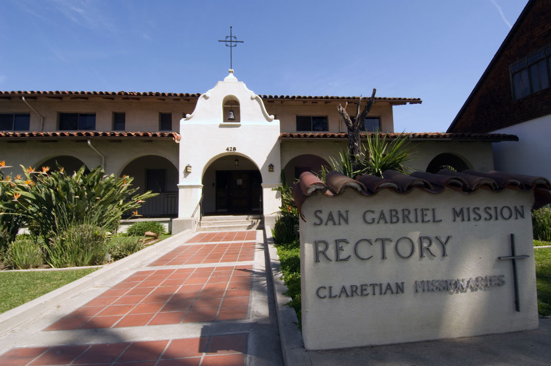 claretcenterimage
